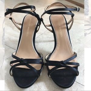 Badgley Mischka Black Satin Sandals Strappy